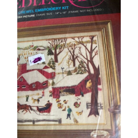 Vtg Avon Crewel Embroidery Kit Winter in the Country 14x18 NEW 1974 Christmas - Picture 3 of 6